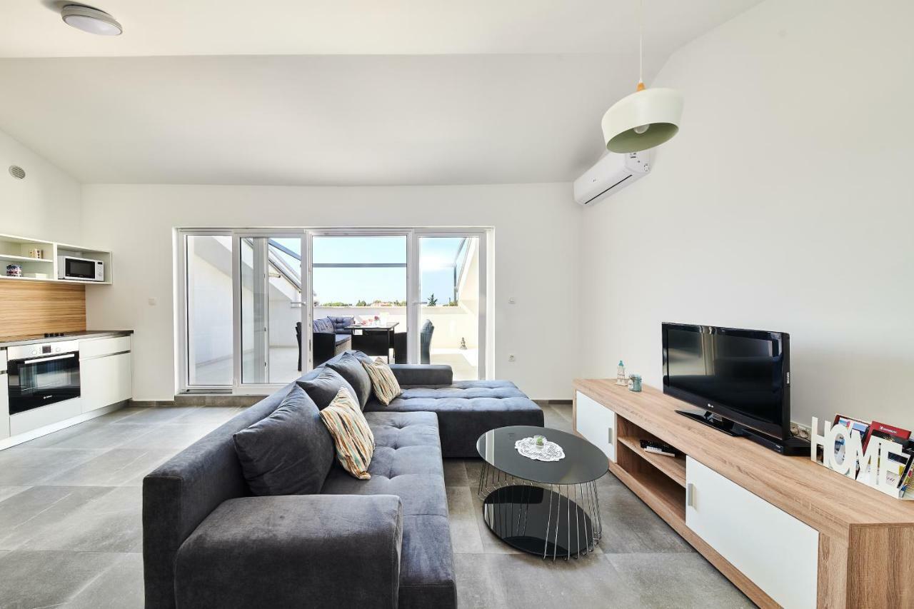 Ferienwohnung Sommer Novigrad Istria エクステリア 写真