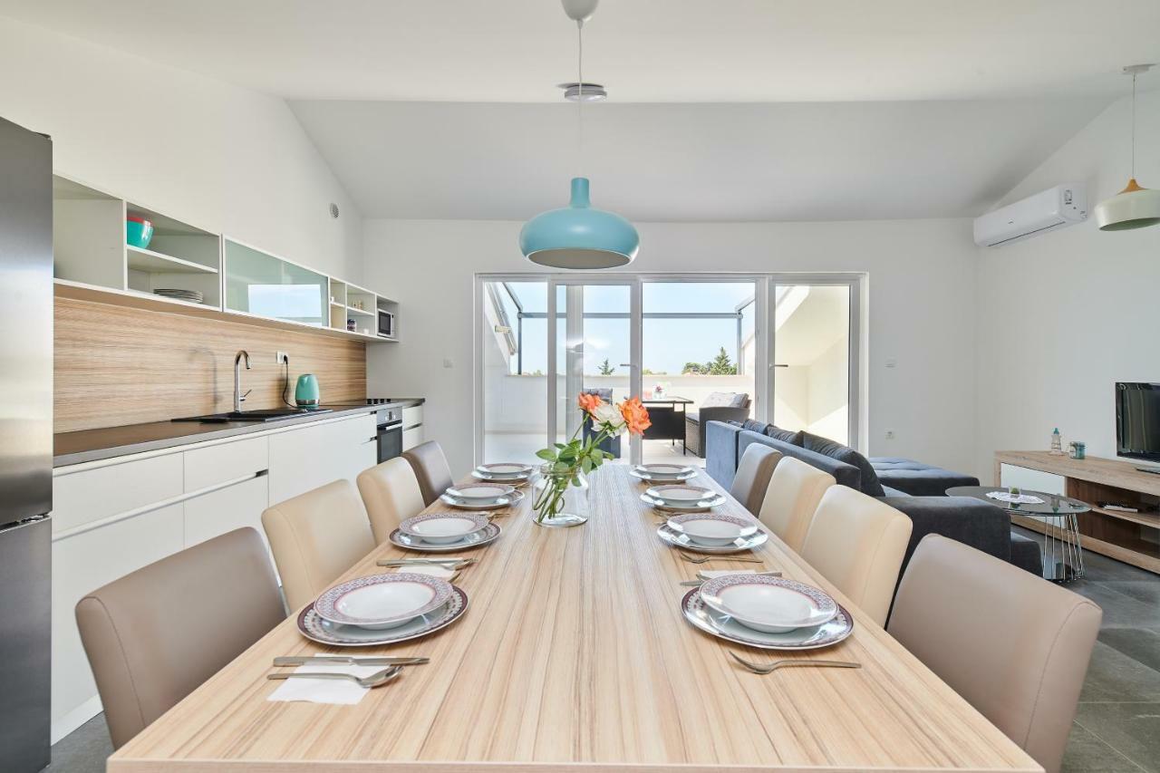 Ferienwohnung Sommer Novigrad Istria エクステリア 写真